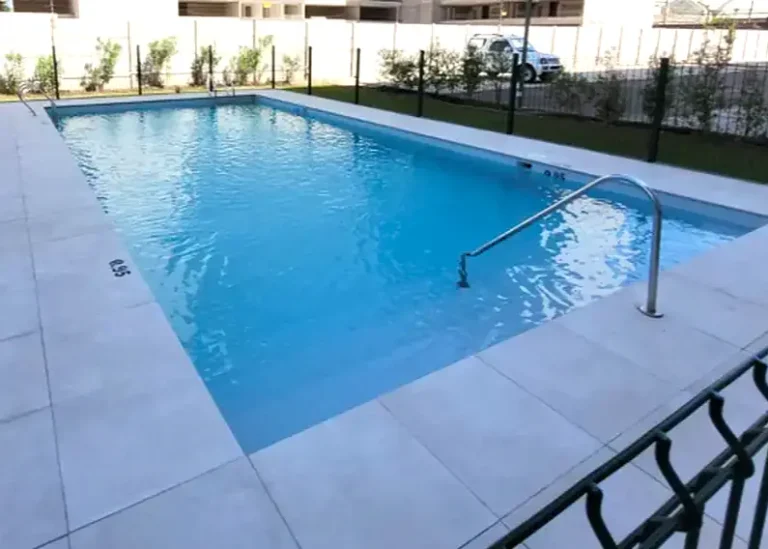 03-areas-comunes-departamento-piscina-1