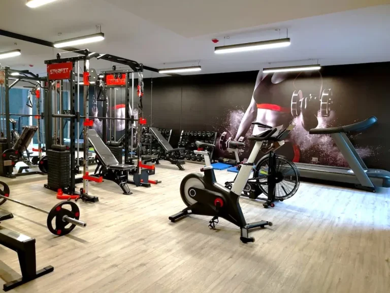Gym-_1_-1